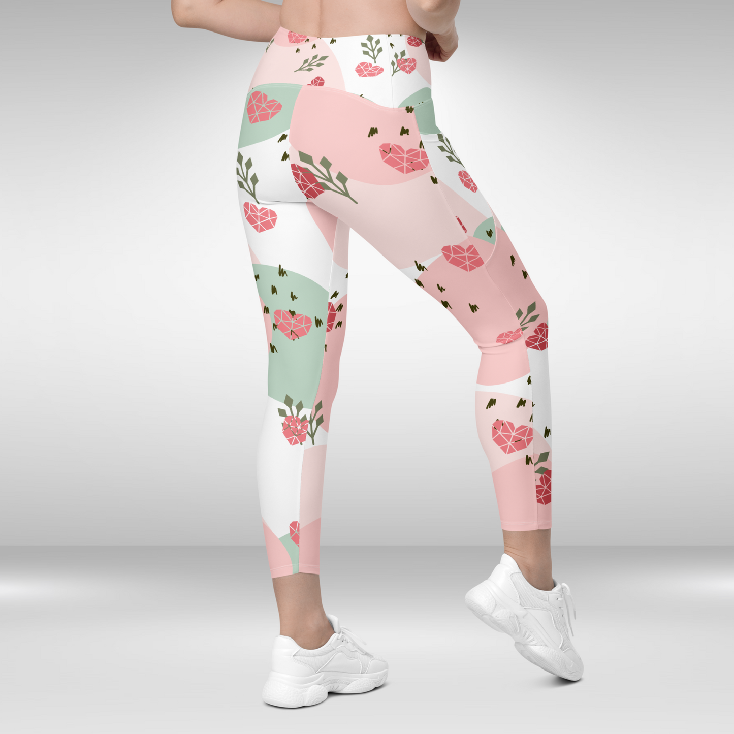 Women Gym Legging With Pockets - Pink Valentines Heart Print