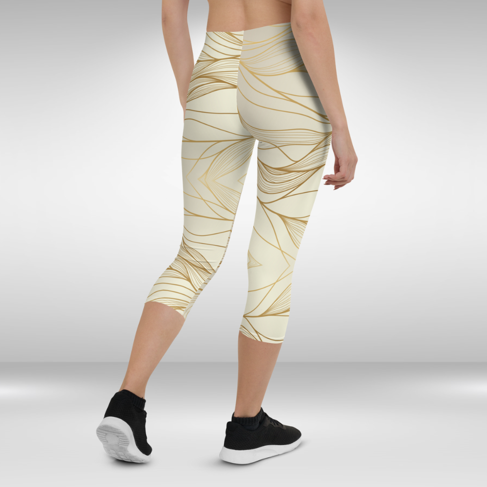 Women Capri Legging - Gold Flow Print